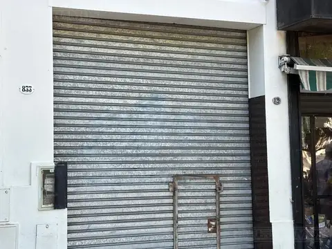 EXCELENTE LOCAL EN 9 DE JULIO