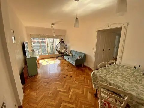 Cabildo, Av. al 1000