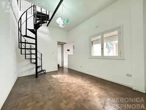 Depto Tipo Casa en Venta de 1 dormitorio