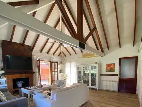 Casa en Venta en Country Club Banco Provincia, USD 350.000