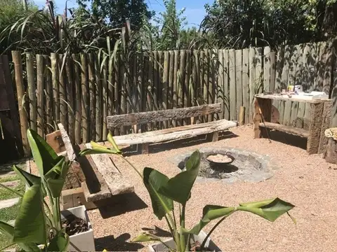 Casa 5 ambientes con 4 baños