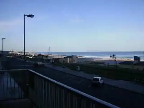 Av Dr Juan Bautista Justo 1000