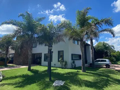 Ruta 8 km 51,5 Barrio las condes