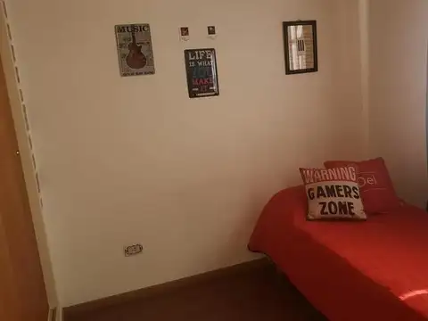 Casa  en Venta ubicado en Castelar, Morón, G.B.A. Zona Oeste - AMA0138_LP545207_8