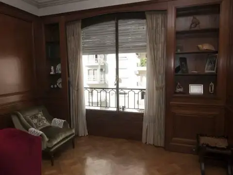 Departamento 7 ambientes con 2 baños