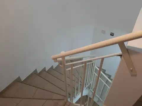 La Roche 354 , Piso 2