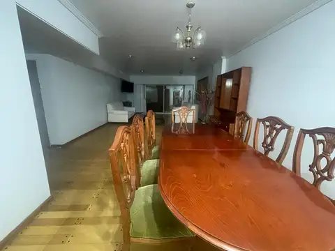 Departamento en Venta de 5 ambientes