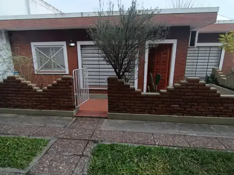 VENTA PH 4 AMB C/COCHERA F. VARELA