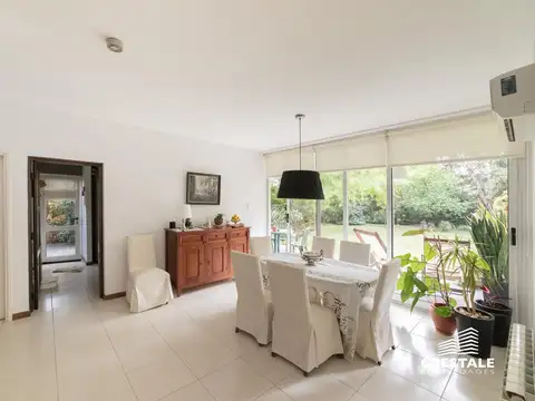Casa 4 ambientes con 3 baños