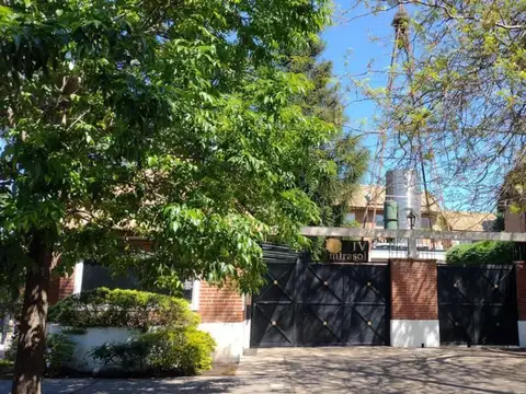 Depto Tipo Casa en Venta de 4 ambientes