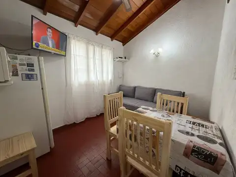 Depto Tipo Casa en Alquiler de 2 ambientes