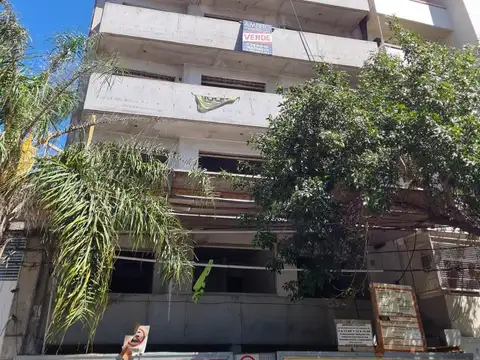 Venta Cochera PB   Crespo y Salta - Pichincha - Rosario