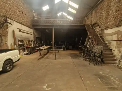 Galpon en Venta en Valentin Alsina, USD 120.000