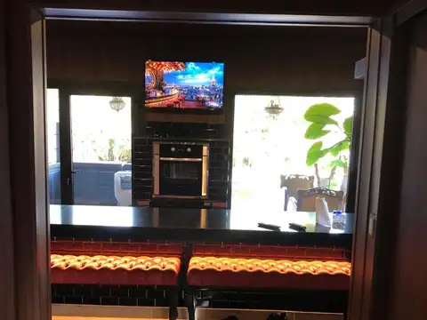 Espectacular Casa en Venta - Araucarias