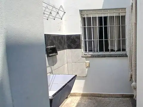 Depto Tipo Casa en Venta en Mataderos, USD 135.000