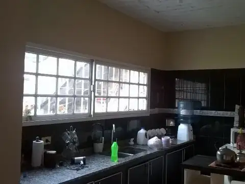 Casa en Venta en Claypole, USD 65.000