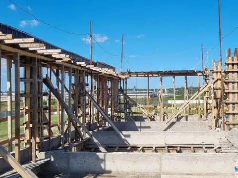 NEWBERY Y AV CIRCUNVALACIÓN I FISHERTON WORK