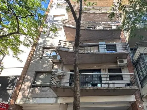 Arribeños 3500, Piso 0