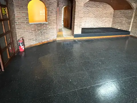 Avenida José Altube 1800, Piso 1°