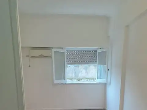 Av. Montes De Oca 600, Piso 2