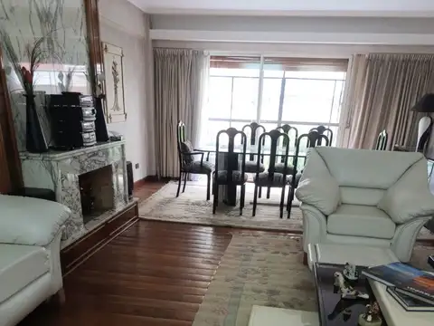 Departamento en Venta de 4 ambientes