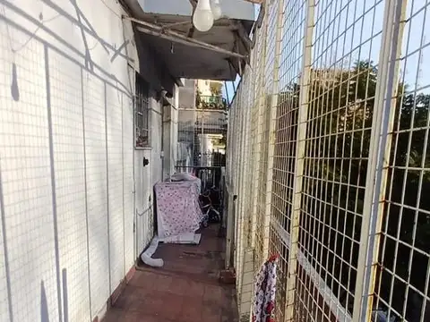 Departamento 3 ambientes con 2 baños