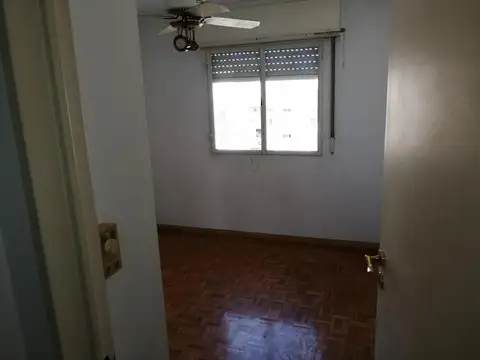 DEPARTAMENTO- VENTA- 4 AMB. FRENTE-BALCON-APTO CREDITO- VILLA LUGANO- CABA
