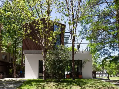 Casa en Alquiler de 3 dormitorios