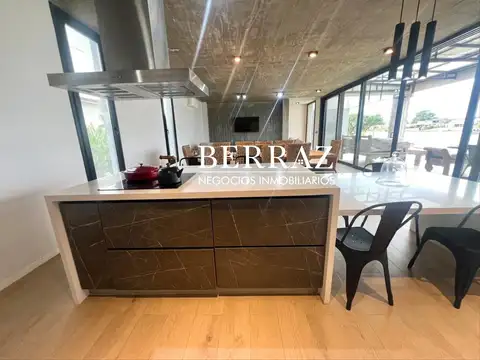 Casa en Alquiler Temporal al Oeste