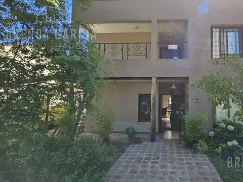 PIAMONTE 485 ENTRE PAYSANDU Y M. LIMA