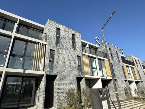 Casa en Venta, 4 Ambientes, en Complejo Sunny, Tigre, Gba Norte