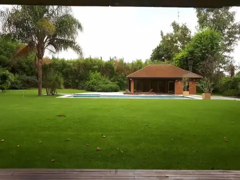 Casa en Venta de 8 dormitorios