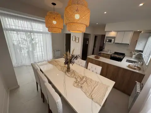 Venta - Ph de 5 ambientes con garage