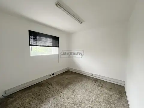 RIVADAVIA, AV. 14000, Piso 2