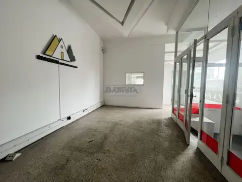 Oficina en Alquiler en Ramos Mejia, $ 0