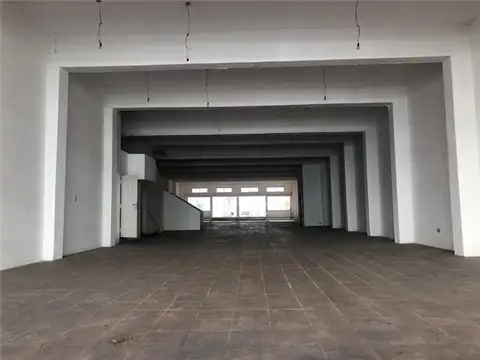 Avenida Hipólito Yrigoyen al 8853