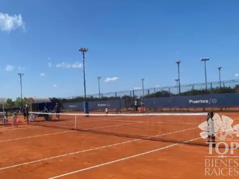 Terreno en Venta 20  mts Frente