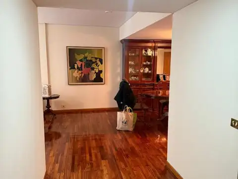 Departamento 5 ambientes con 3 baños