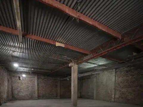 Galpon en Venta en Moron, USD 220.000