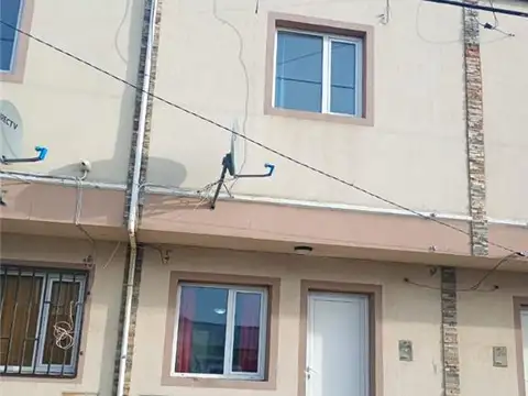 CASAS - DUPLEX - C.G.T., RÍO GRANDE