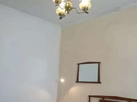 Depto Tipo Casa 2 ambientes con 1 baño