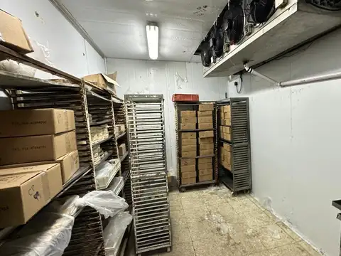 Galpon en Venta en Boca, USD 1.200.000