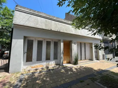 Depto Tipo Casa en Venta con 2 cocheras