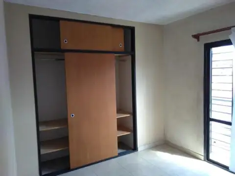 Depto Tipo Casa en Venta de 2 ambientes
