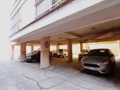 Ituzaingo al 100 entre Rivadavia y Cosme Beccar