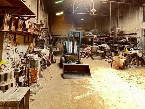 Venta Galpón - MATADEROS