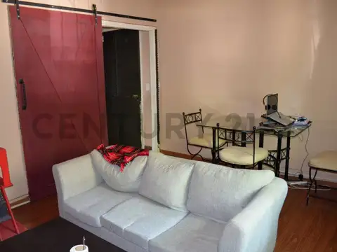 Depto Tipo Casa en Venta en Coghlan, USD 170.000