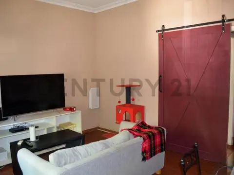 Dr. Pedro Ignacio Rivera 3600, Piso 0