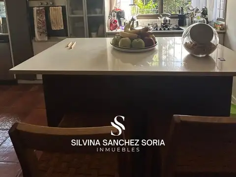 VENTA CASA 6 AMBIENTES EN BARRIO PARQUE NATURA, LOS CARDALES