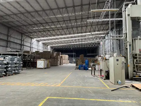 Depósito en Alquiler y Venta en Parque Ind. Pilar